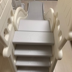 子供用すべり台の画像