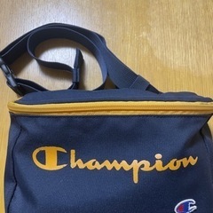 Championのショルダーバッグの画像