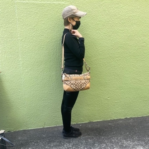 【美品】0002 COACH コーチ ベージュ系 2WAY 肩掛け ななめ掛け ショルダーバッグ