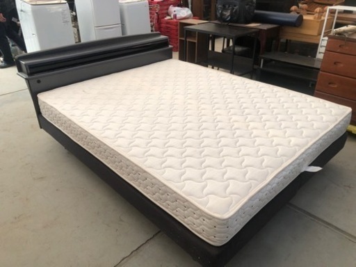 フランスペット クイーンサイズ  マットレス汚れあります