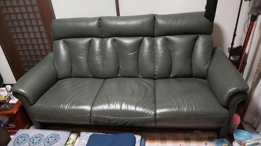 ニトリ 3人掛けソファ 買ってください