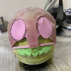 仮面ライダー風ヘルメット(作りかけ)