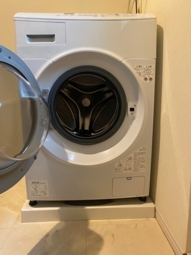 アイリスオーヤマ　ドラム式洗濯機　CDK832中古美品