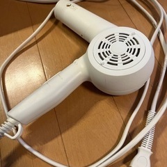 【HOLISTIC cures】ホリスティックキュア ドライヤー モイストプラス CCID-P02Wの画像