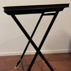 折りたたみサイドテーブル　40×40 高さ60の画像