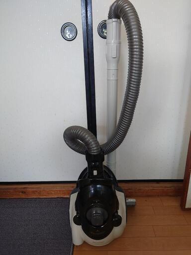 SHARP　サイクロン掃除機　EC-CT12−C　シャープ
