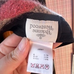 vivienne westwood帽子の画像