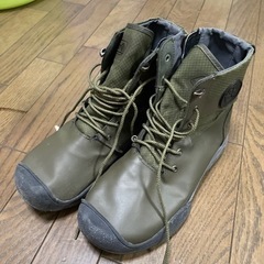 交渉中値下げ！Coleman【防水/滑りにくい】FIELD BO...