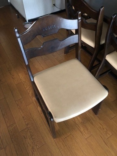 カリモク　RUSTIC ダイニングテーブルと椅子7脚