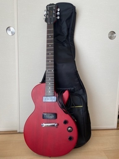 エレキギター (ケース&シールド付き)