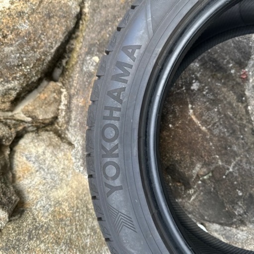 ヨコハマ iceGUARD iG60 235/50 R19 103Q IG60