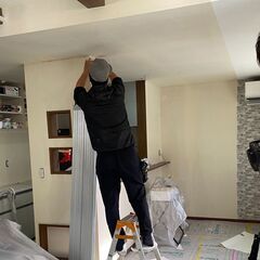 【日給16,000円以上可能！】「簡単作業」「安定収入」クロスの剥がし作業、養生、簡易清掃【作業時間は1日平均5〜6時間】能力に応じて給料がどんどん上がる。建築業界ですが、正直ここまで楽なお仕事は滅多にありません！早い者勝ちで限定2名！この記事を見つけた今がチャンスです！の画像