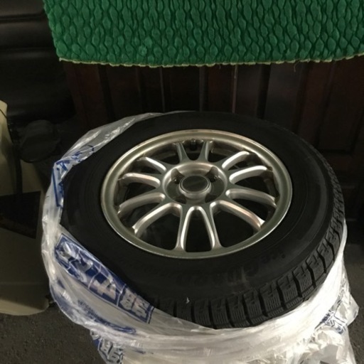 取引場所　南観音　K2212-504 スタッドレスタイヤ　YOKOHAMA 2018年製　4本