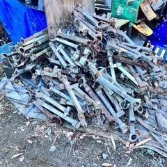 ブラケット　単管パイプにて使用してました。