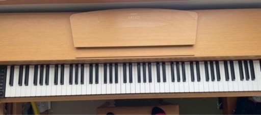 電子ピアノ　YAMAHA YDP-161