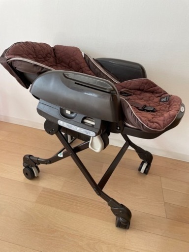 Combi  ネムリラ　AUTO SWING  ハイ&ロースウィングラック