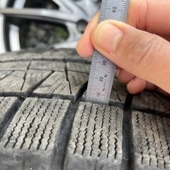 スタッドレスタイヤ17インチの画像