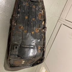三段シート　車種不明　kawasakiの画像