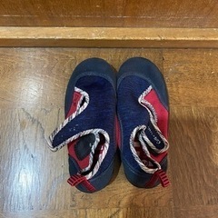 中古　子供用　ウォーターシューズ　19cm