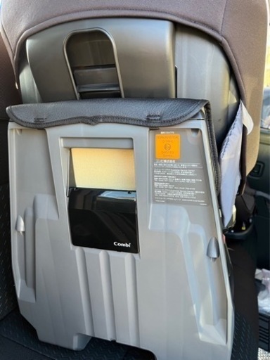 コンビ　combi チャイルドシート　ネセルターン　ネクスト　ネイビー