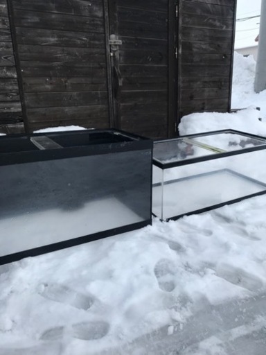 アクリル水槽、大型水槽、120x 60x60水槽