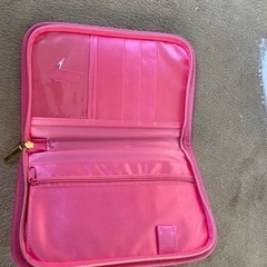 FURLA 母子手帳、保険証、通帳ケースにいかがですか？の画像