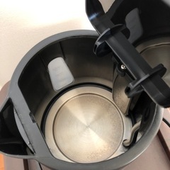 電気ケトルの画像