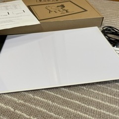 LED A4サイズ 軽量 極薄トレース台の画像