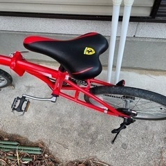 フェラーリ 自転車 キッズ