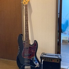 中古　エレキベース　アンプ　ストラップ　シールド付