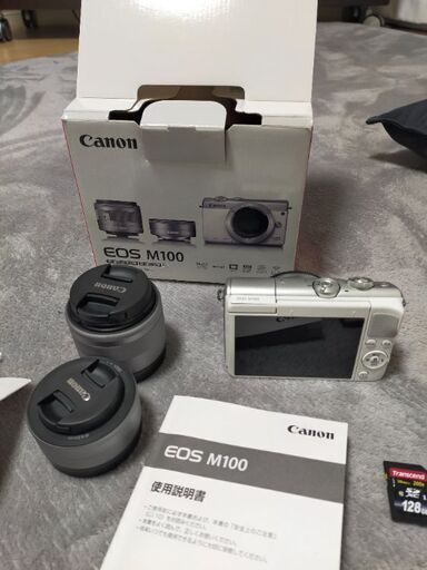 Canon EOS M100 ダブルレンズキット ホワイト　カメラ