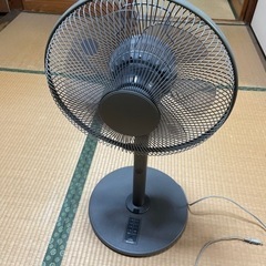 扇風機　リモコン作動せず