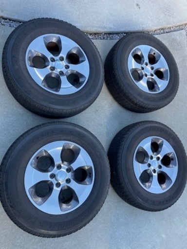 jkラングラー純正ホイール