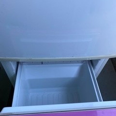 Sharp 冷蔵庫　無料の画像