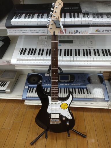 YAMAHA Pacifica 112V エレキギター