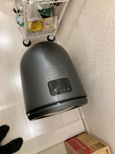超小型衣類乾燥機　Morus Zero