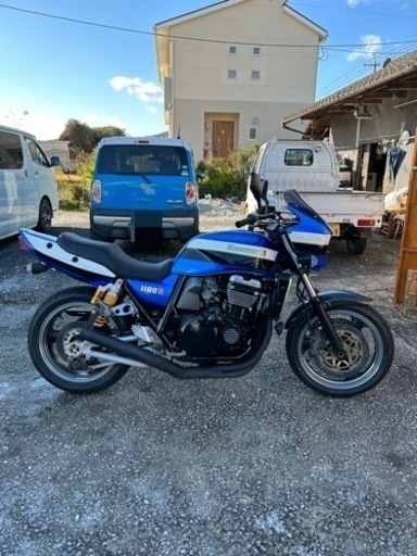 カワサキzrx1100希少青ローソンカラー絶好調