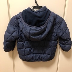 UNIQLOのライトウォームパデットパーカ　90センチの画像
