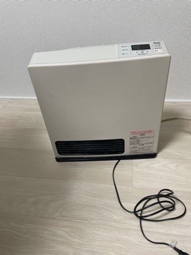 ガスファンヒーター