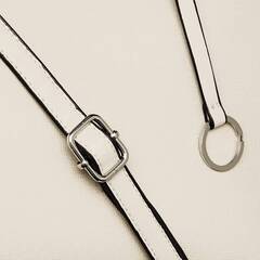 【新品・未使用】イーエルエーレディースハンドバッグ ショルダー付 2WAY オシャレ シンプルの画像