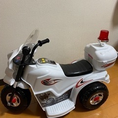 取引中白バイ