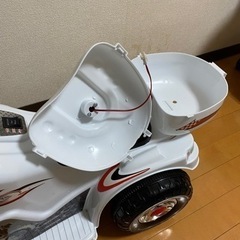 取引中白バイの画像