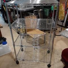 メタルラック　キャスター付き