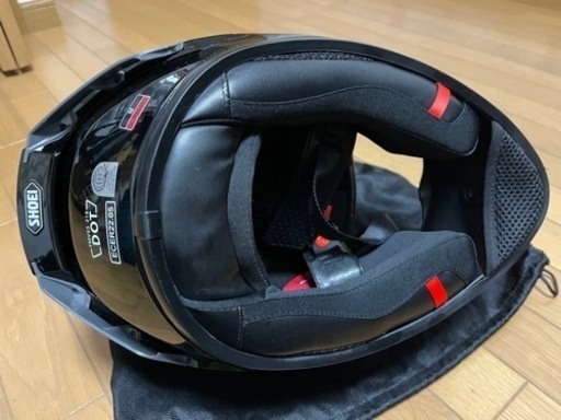 【新品未使用】ヘルメット(黒色M寸)交渉不可