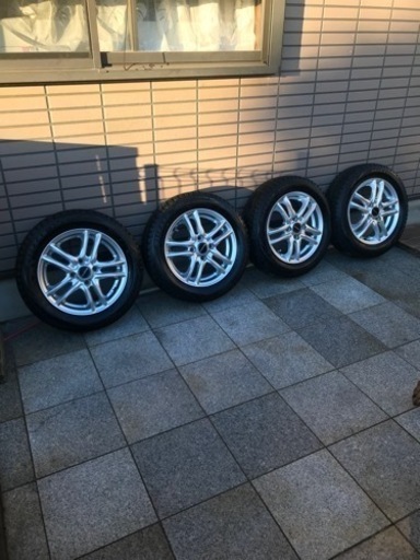 スタッドレスタイヤホイール付き