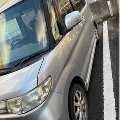 タント ダイハツの画像