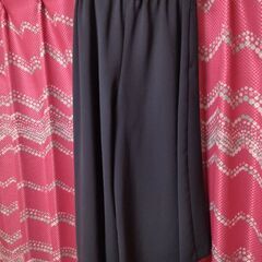 【差し上げます】lasric(ラスリック)フレアパンツ【西日暮里】