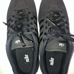 NIKE レディース　スニーカー US8　黒　2足の画像