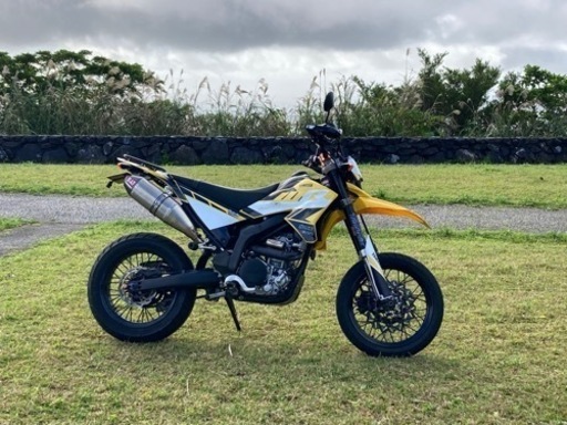 YAMAHA WR250X 程度良　ガレージ保管