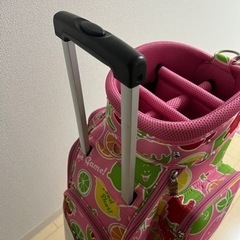 未使用新品キャリー付きゴルフバックの画像